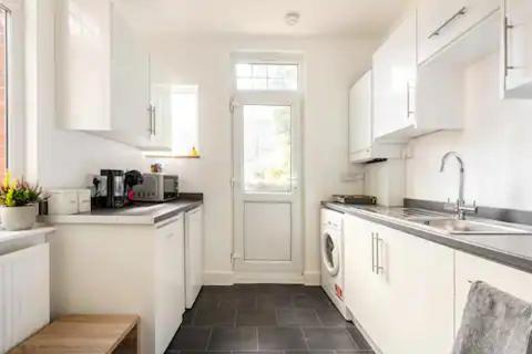 Garden Flat In Central Location Apartment Лондон Екстериор снимка